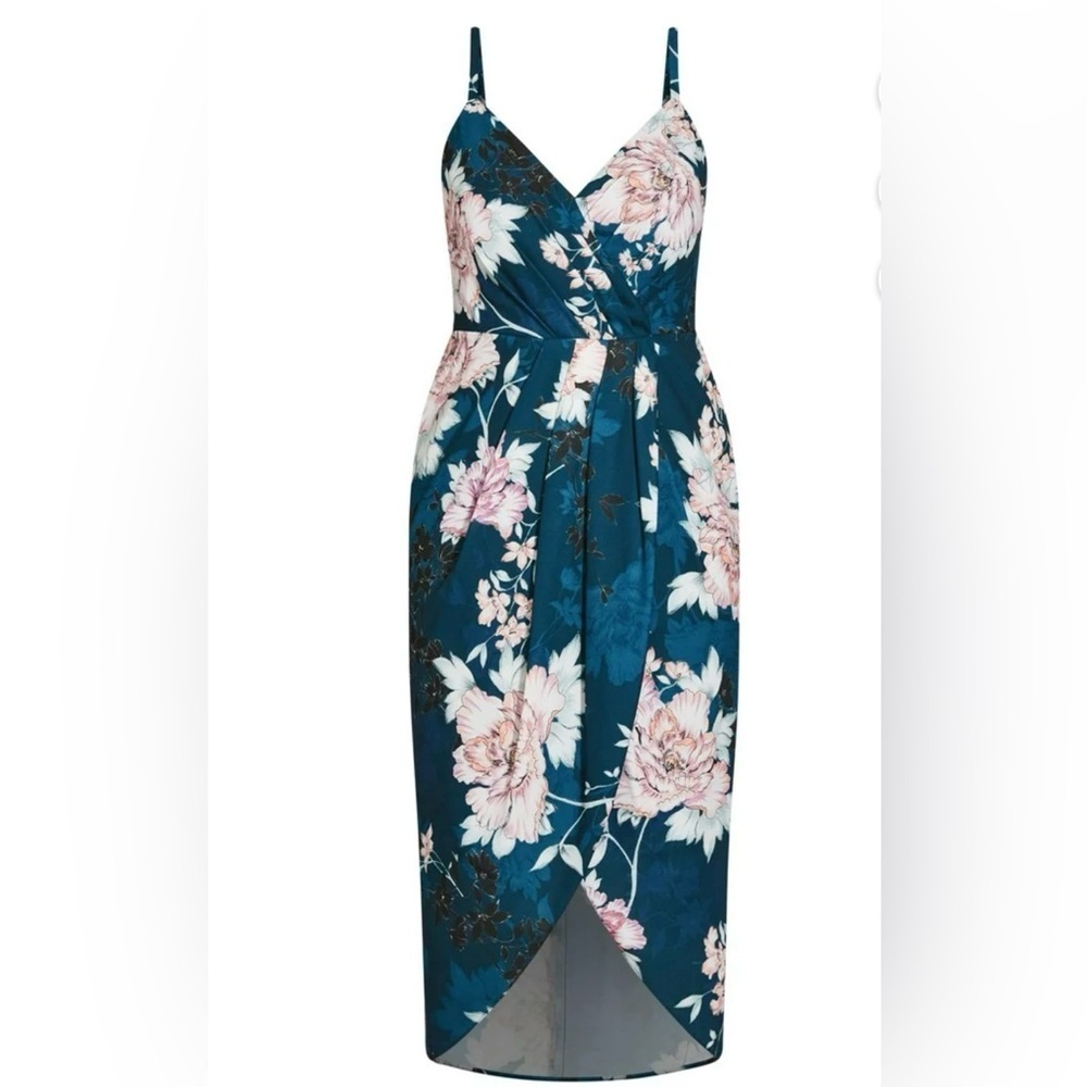 City Chic pretty floral print faux wrap dress! Beautiful!!! NWT